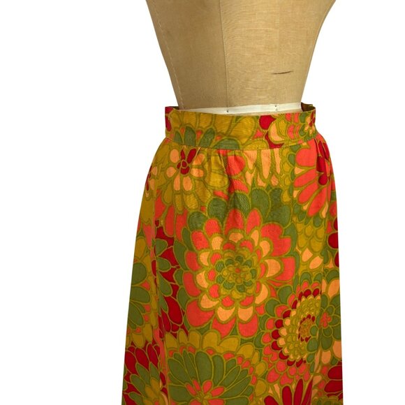 Vintage 70s Maxi Skirt Womens Small Red Green Floral Print